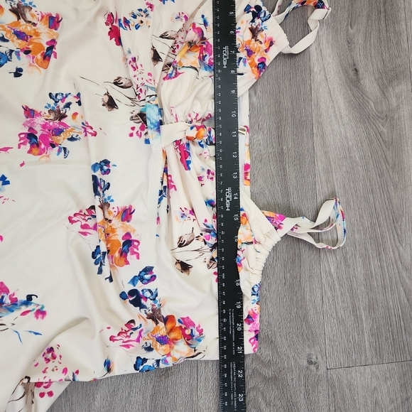 Meet Curve Cream Swim Top (only) 4XL Floral Underwire Bow‎ Tie Front Adjustable - Picture 6 of 10